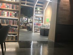 -覔书店(壹方城店)
