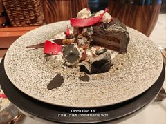 -广州富力丽思卡尔顿酒店