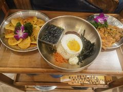 -明洞阿姨·韩式酱蟹烤肉·创意料理(三元桥店)