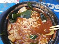 -曹宝林砂锅麻辣烫(星光路店)