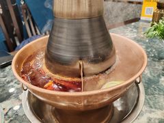 -楼外楼大刀肉传统火锅居(幸福街店)