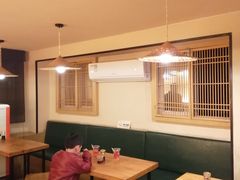 大堂-八婆婆烧仙草(曾厝垵店)