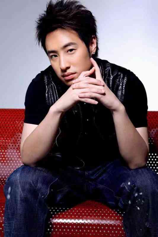 my1983美发沙龙(盐马路店)