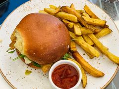 -Takapuna Beach Cafe