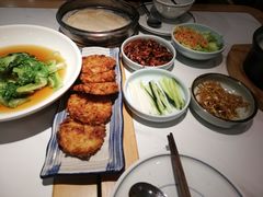 -吴家·非遗淮扬小馆(镇江万达广场店)