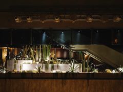 -The ROOF (通盈中心店)