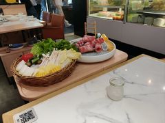 -樾餐厅泰式海鲜火锅(民歌湖店)