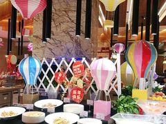 自助取餐区-济南鲁能贵和洲际酒店-第六层自助餐厅
