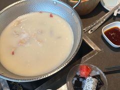 -捞王锅物料理(上海世茂广场店)