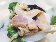 咸肉河蚌豆腐煲-高淳老街土菜馆(迎薰门店)