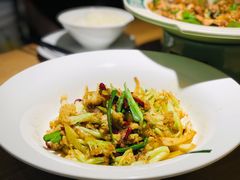 大碗花菜-费大厨辣椒炒肉(皇庭广场店)