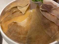 -超级鲜•胡毛肚火锅(扬帆店)