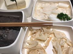 -海底捞火锅(杭州庆春路夜宵主题店)