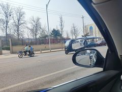 -易通行汽车陪练(通州店)