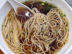 -老西白点心店