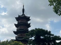 -龙华寺