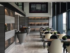 -上海虹桥西郊假日酒店