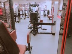 -美瑞斯特健身游泳会所(中南城店)