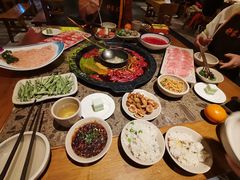 -舒家大院重庆老火锅(纪念塔店)