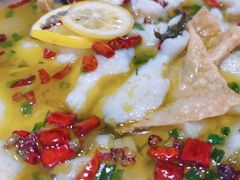 柠檬酸菜鱼-绿草地·湘菜(7mall店)