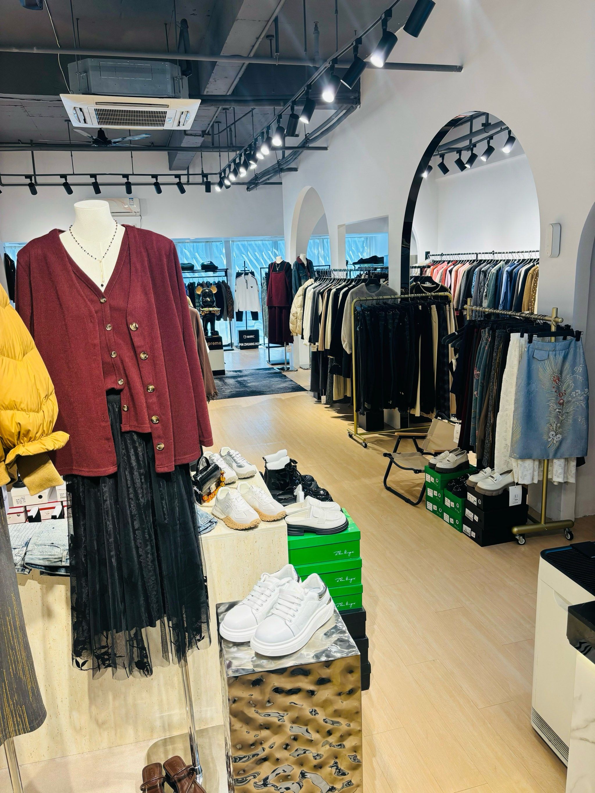 在佛山这家大码女装实体店你能空手走出去当我输