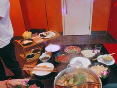 -唯爱KTV聚会餐厅(仙林东城汇店)