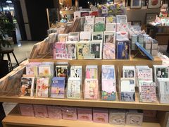 零售区-猫的天空之城概念书店(苏州诚品店)