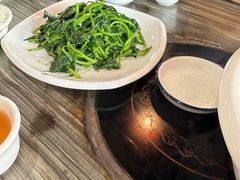 -姐妹临高乳猪店(海垦路店)