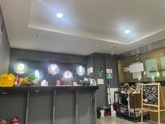 -狂想局密室逃脱(宝山万达店)