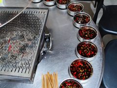 -胡四哥特色火盆烧烤(总店)