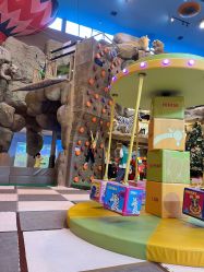 -卡通尼·Safari非洲探索乐园·生日会(金桥国际商业广场店)