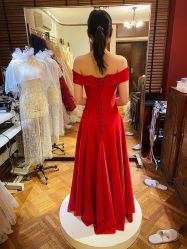 -Flora婚纱礼服定制租赁店