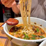 人均20，吃到撑的米线，谁懂啊！🤤