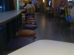 -麦当劳(中山大道中店)