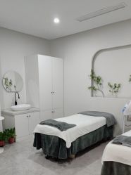 -VE专注问题肌·赛诺龙&科学美肤中心