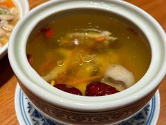 虫草花炖老鸡汤-頂好酒家·经典粤菜(海信广场店)