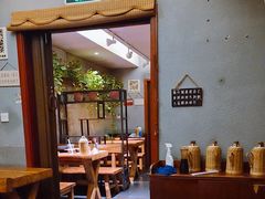 -万记麻辣烫国展总店