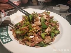 -费大厨辣椒炒肉(黄兴中心广场店)