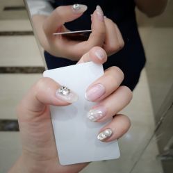 -悦指间美甲美睫