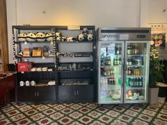 -拖板鞋咖啡旅行酒店(春熙路地铁站店)
