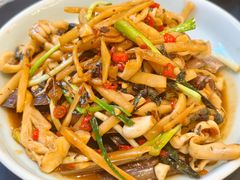 -蚝美人·生蚝海鲜烧烤(茶花园店)