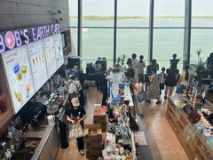 -抱抱地球咖啡馆(国家海洋博物馆店)