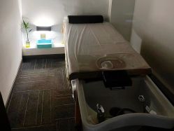 -头等闲·泰洗头颈肩概念体验店