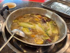 -金鼎雪山牦牛杂火锅(理县总店)