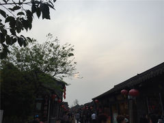-东关街美食广场