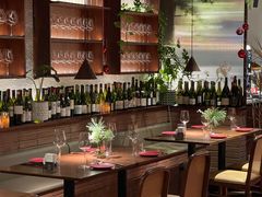 -肆海小川菜酒馆Wine Bistro (青年路店)