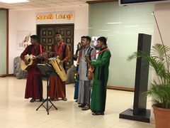 -班达拉奈克国际机场