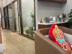 -中国工商银行(上海市威宁路支行)