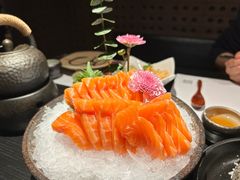 -花潮料理艺食馆(成都万象城店)
