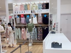 -优衣库(广州番禺万达广场店)